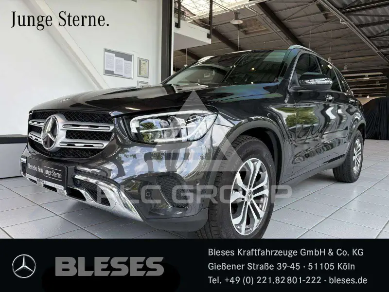 2022 Mercedes Benz GLC 220