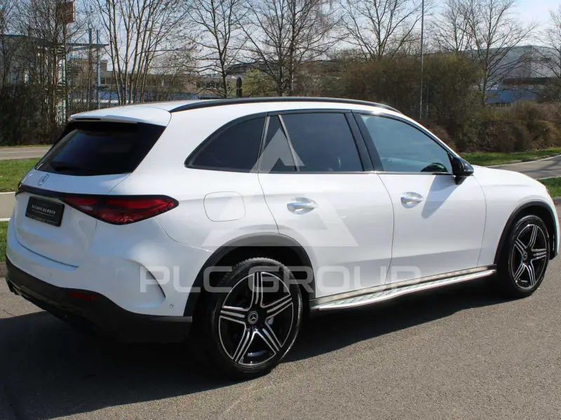 2022 Mercedes Benz GLC 220