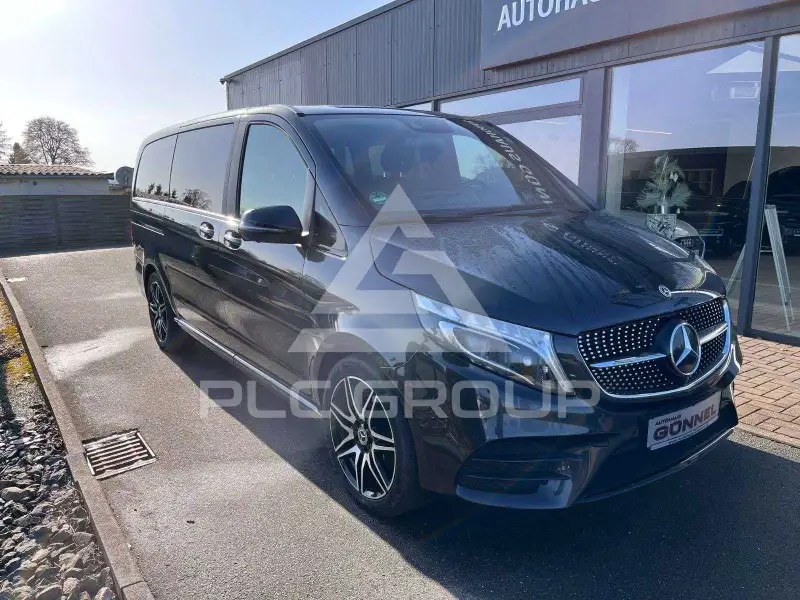 2022 Mercedes Benz V 300