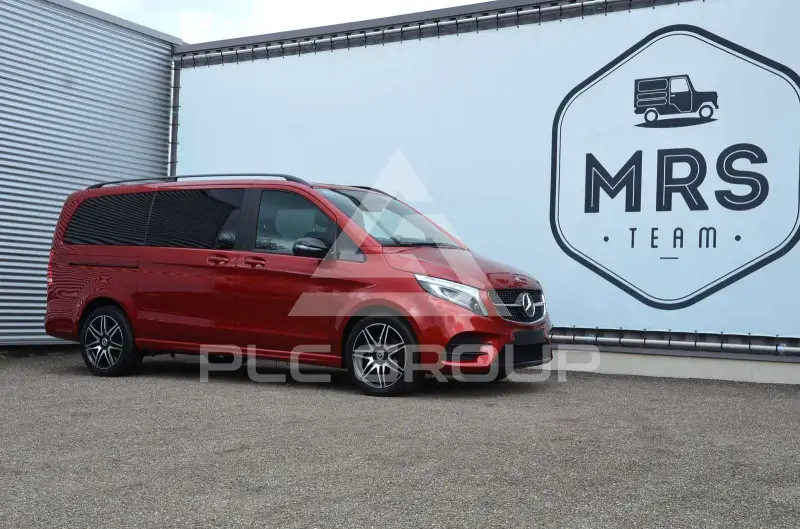 2022 Mercedes Benz V 300