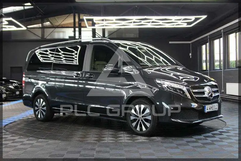 2022 Mercedes Benz V 300