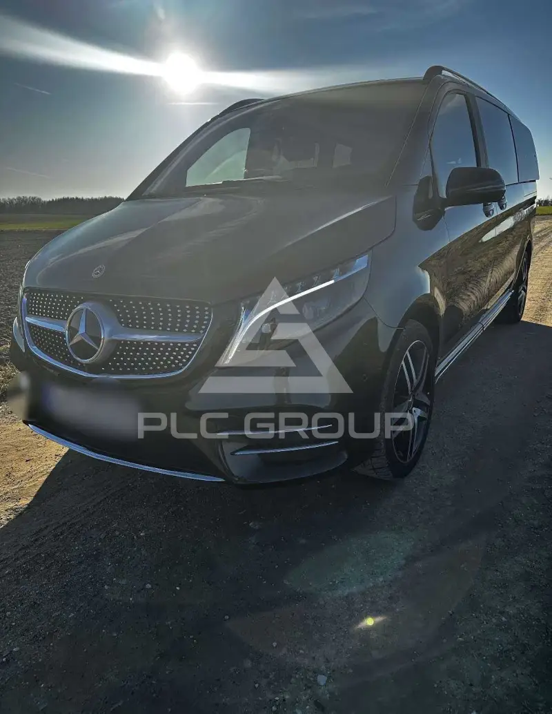 2022 Mercedes Benz V 300
