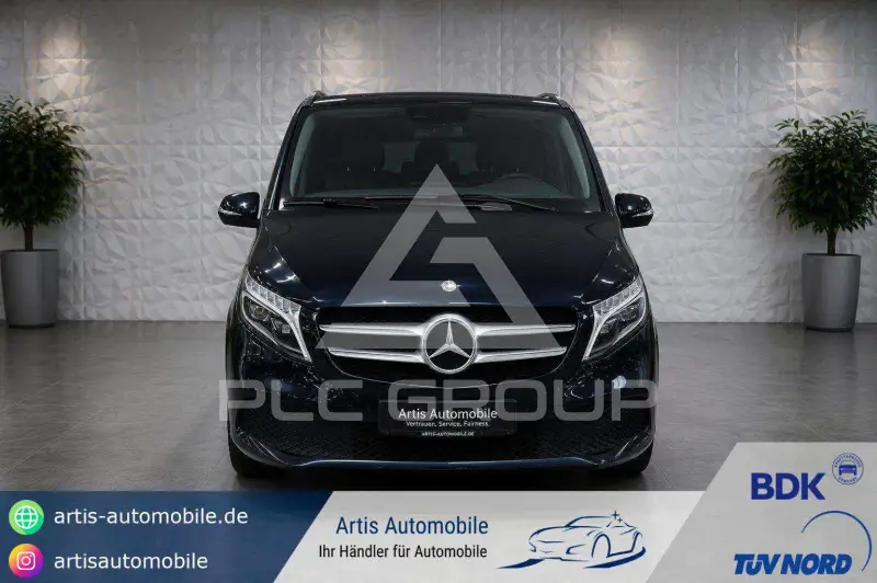 2022 Mercedes Benz V 300