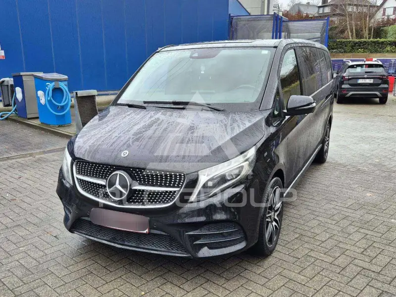 2022 Mercedes Benz V 300