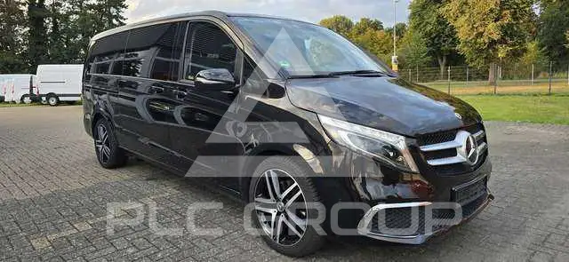 2022 Mercedes Benz V 300