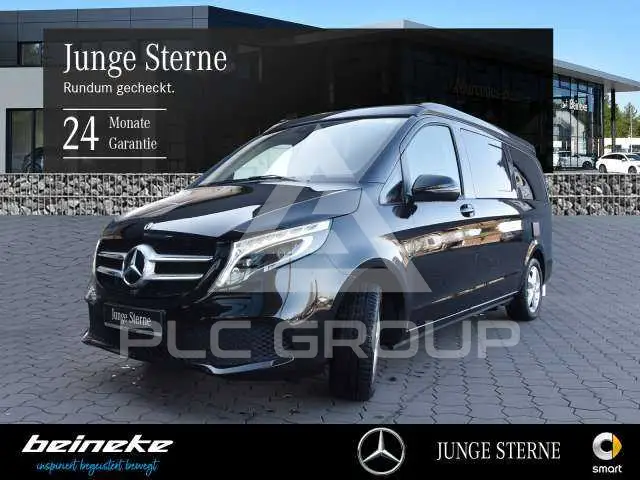 2022 Mercedes Benz V 300