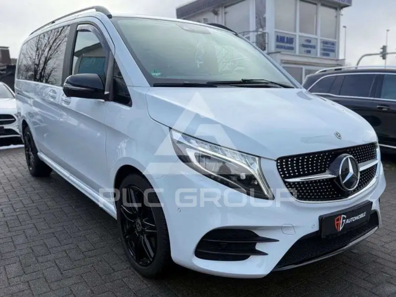 2022 Mercedes Benz V 300