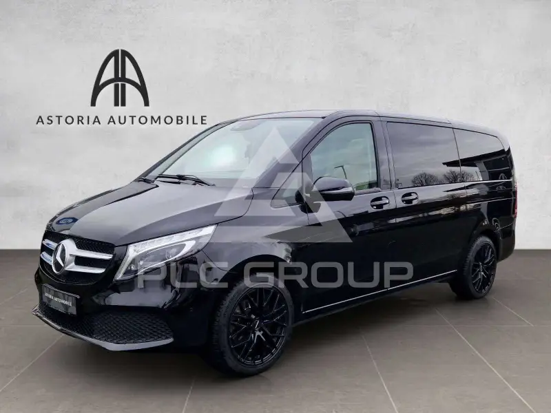 2022 Mercedes Benz V 300