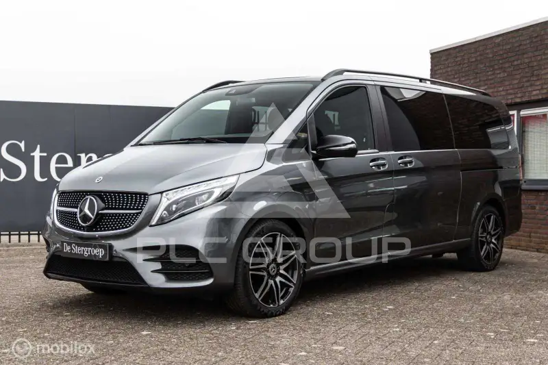 2022 Mercedes Benz V 300