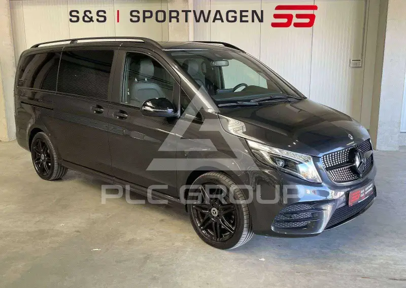 2022 Mercedes Benz V 300
