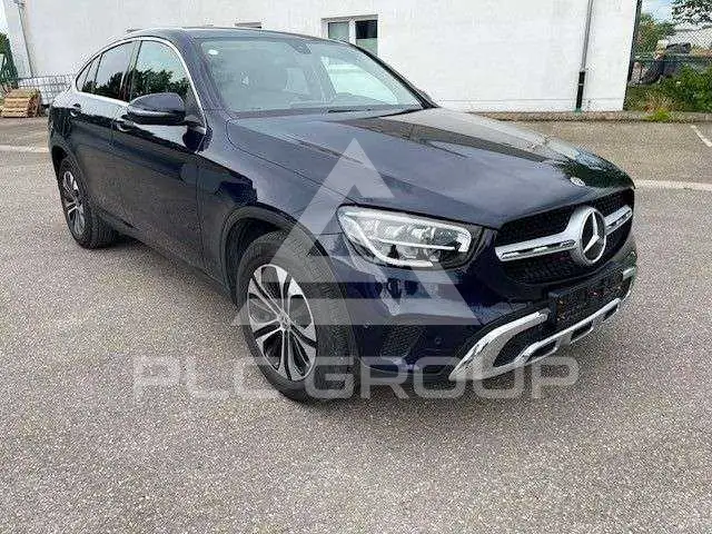 2022 Mercedes Benz GLC 400