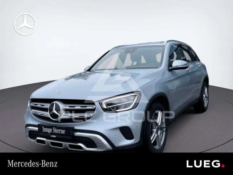 2022 Mercedes Benz GLC 400