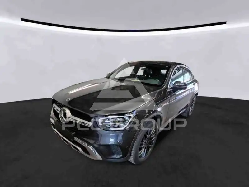 2022 Mercedes Benz GLC 400