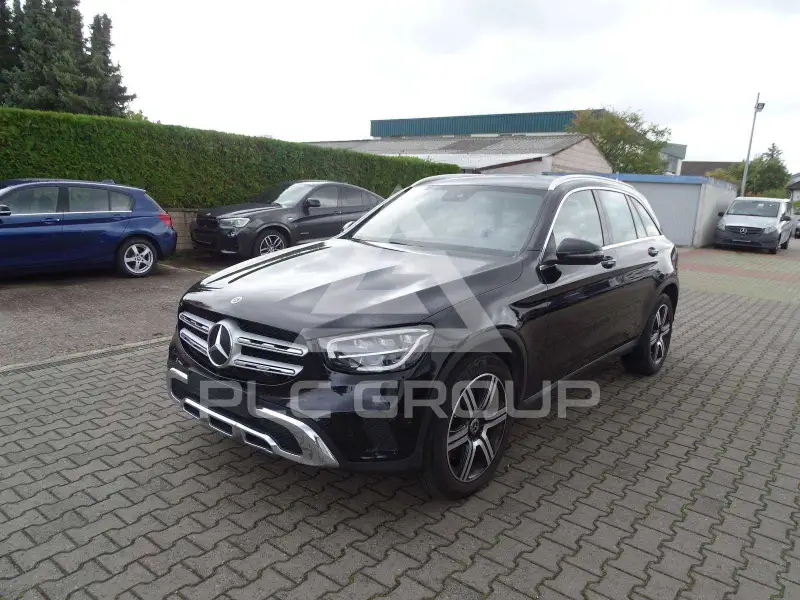 2022 Mercedes Benz GLC 400