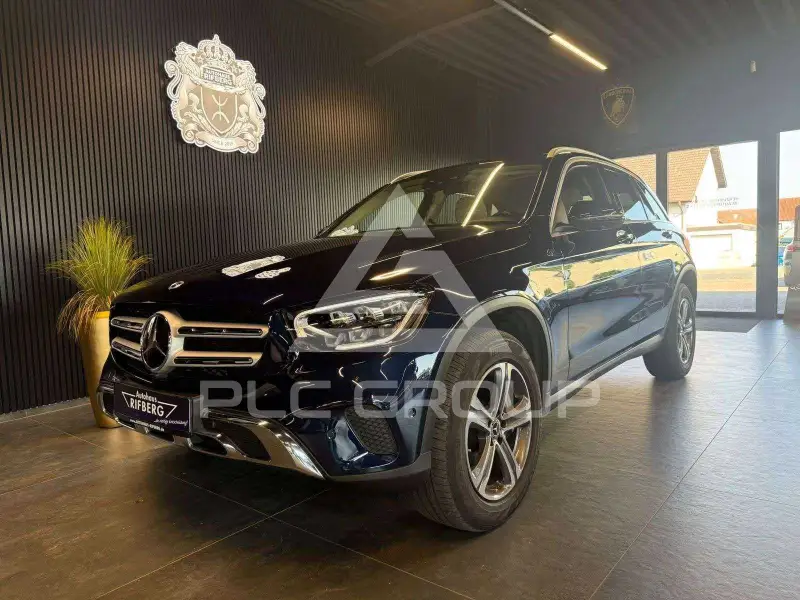 2022 Mercedes Benz GLC 400