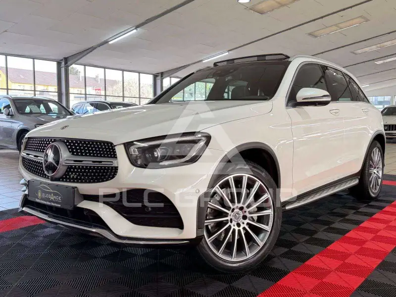 2022 Mercedes Benz GLC 400