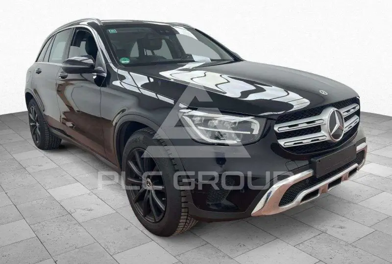 2022 Mercedes Benz GLC 400