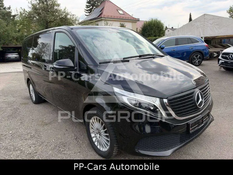 2022 Mercedes Benz EQV