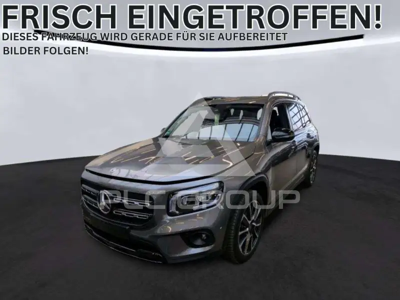 2022 Mercedes Benz GLB 220