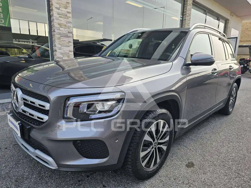 2022 Mercedes Benz GLB 220