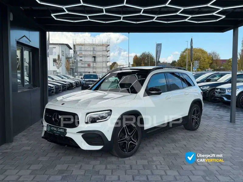 2022 Mercedes Benz GLB 220
