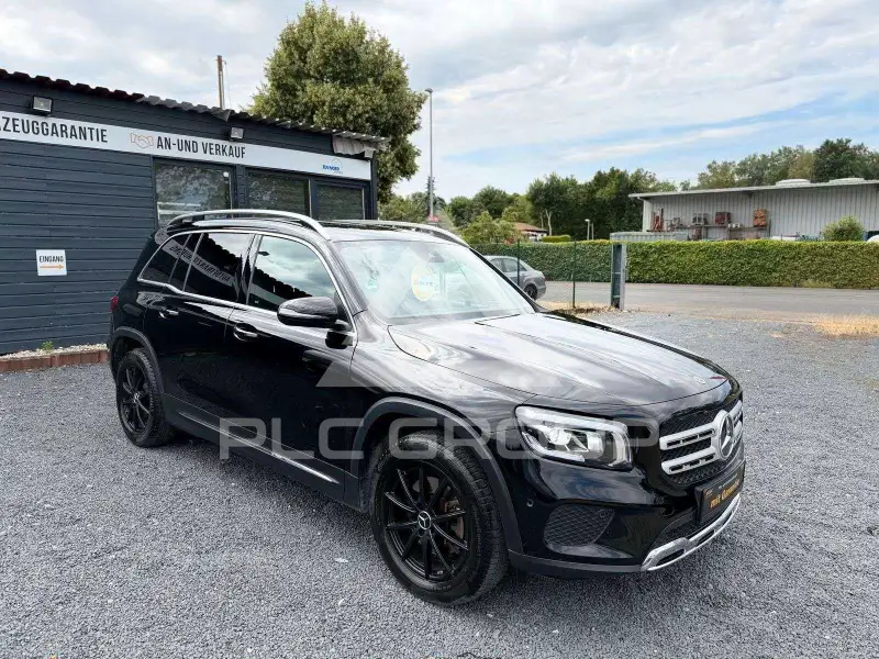 2022 Mercedes Benz GLB 220