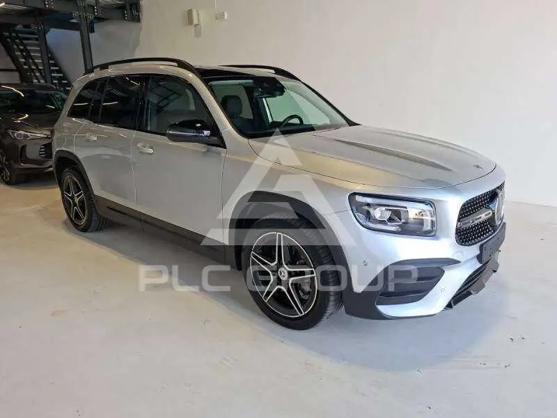 2022 Mercedes Benz GLB 220