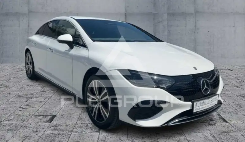 2022 Mercedes Benz EQE