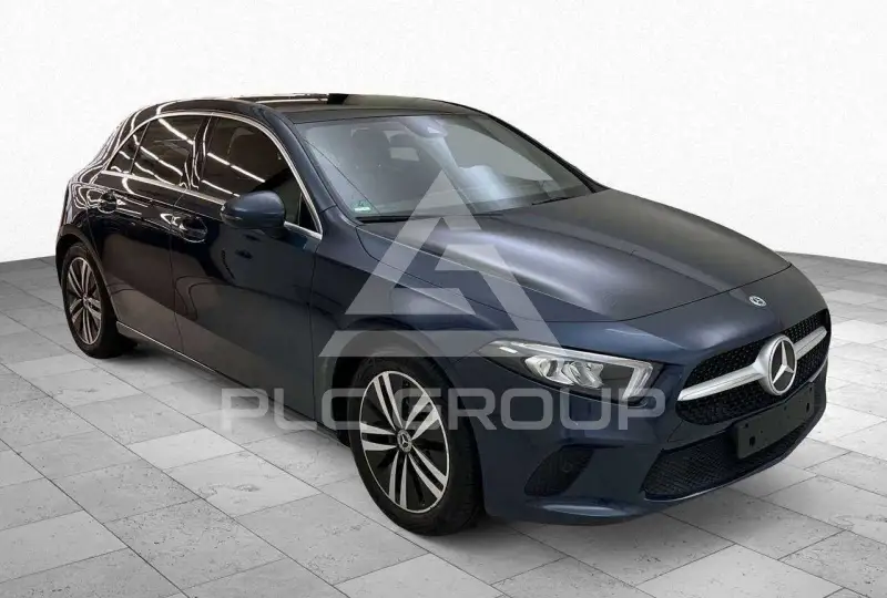 2022 Mercedes Benz A 220