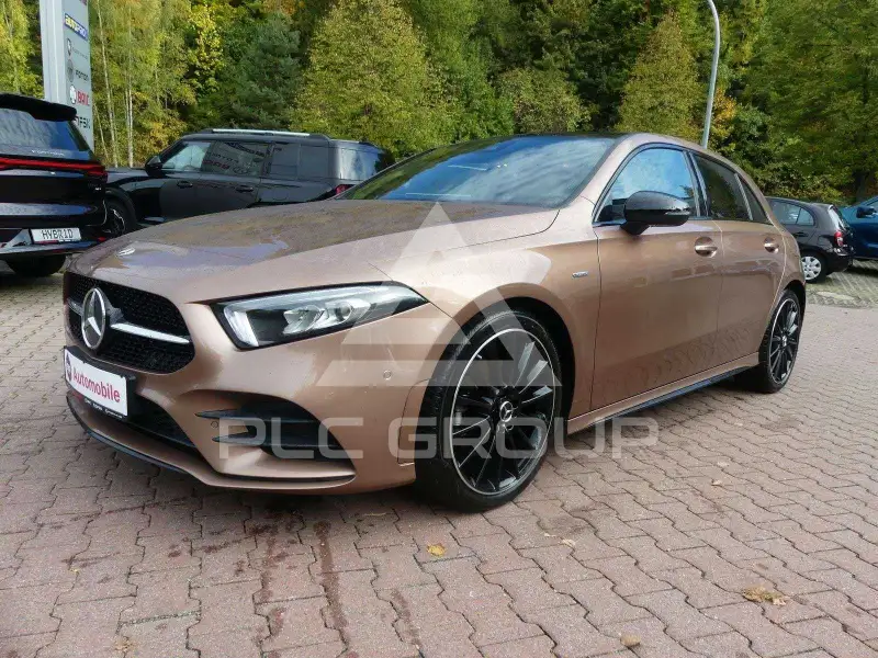 2022 Mercedes Benz A 220