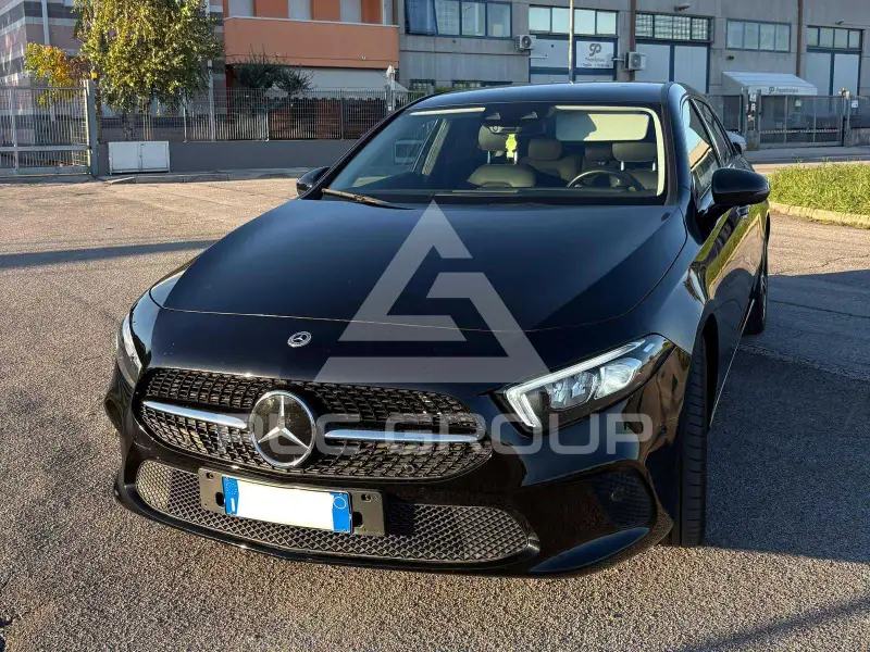 2022 Mercedes Benz A 220