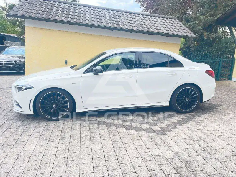 2022 Mercedes Benz A 220