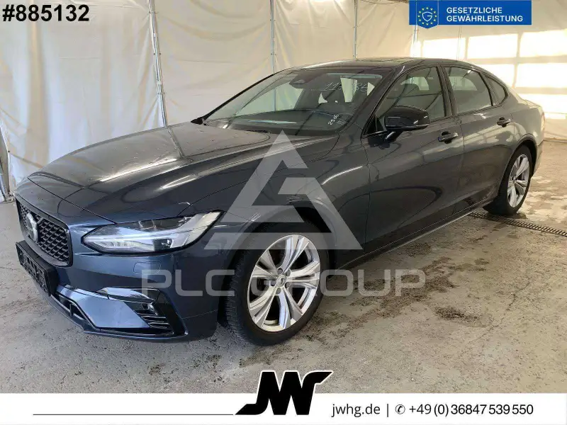2022 Volvo S90