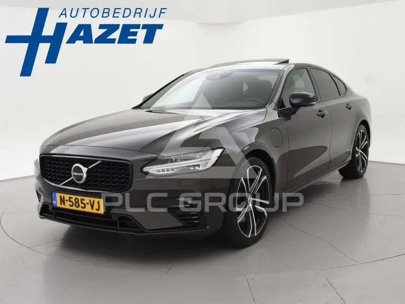 2022 Volvo S90
