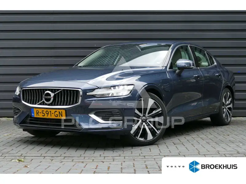2022 Volvo S60