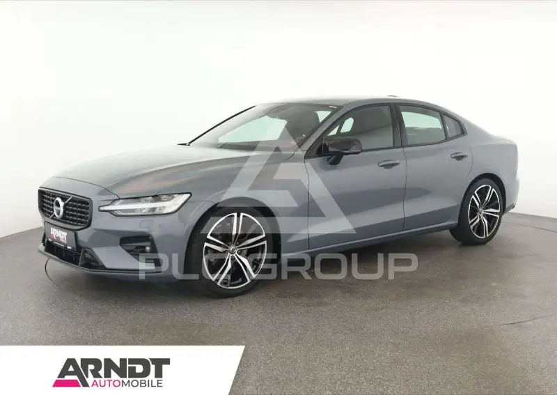 2022 Volvo S60