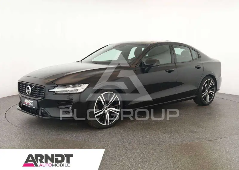 2022 Volvo S60
