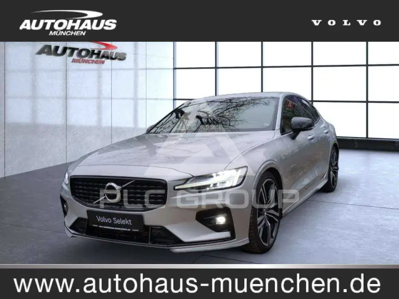 2022 Volvo S60