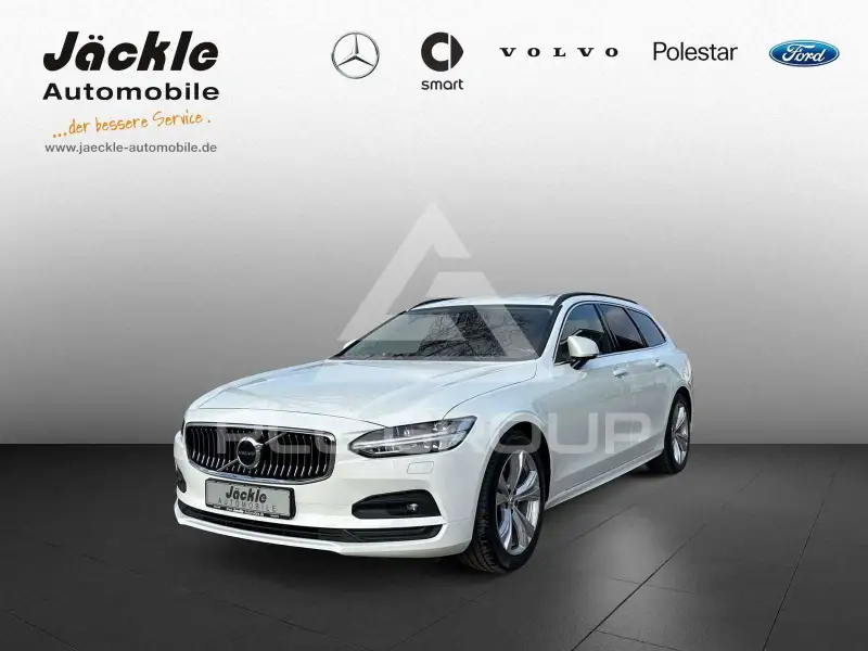 2022 Volvo V90