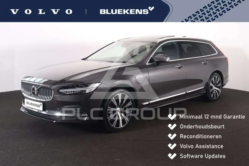 2022 Volvo V90