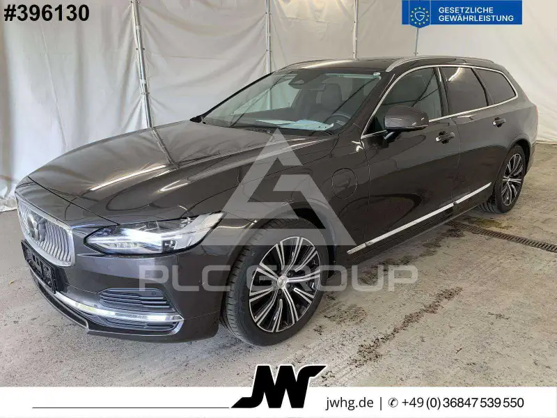 2022 Volvo V90