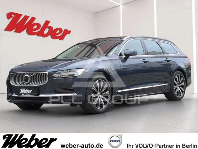 2022 Volvo V90