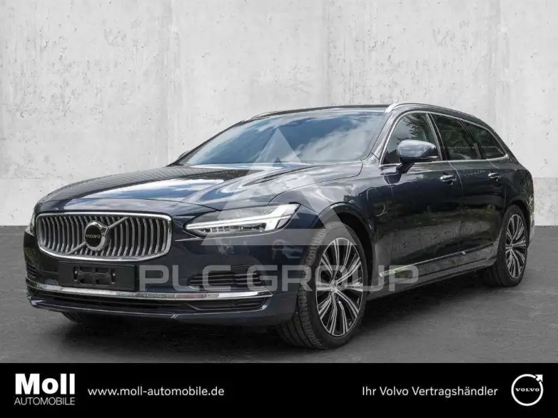 2022 Volvo V90