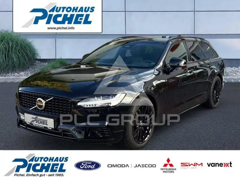2022 Volvo V90