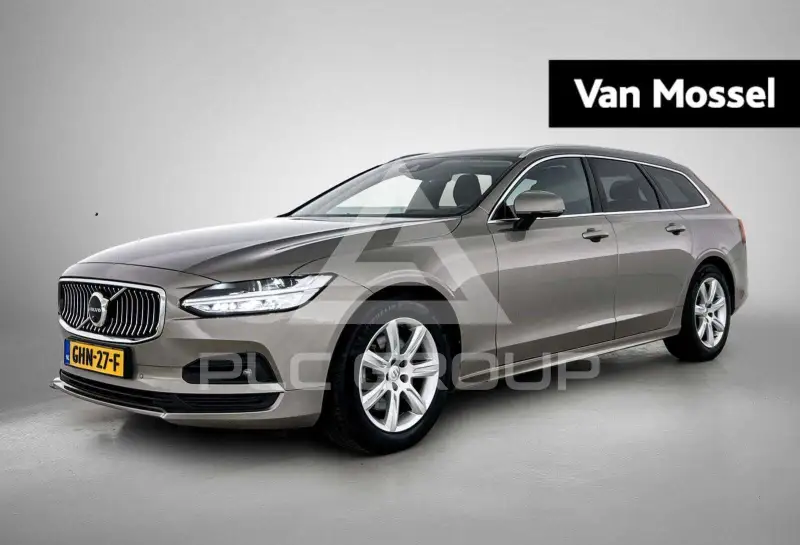 2022 Volvo V90