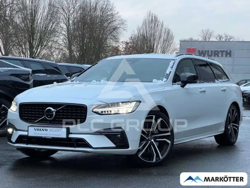 2022 Volvo V90