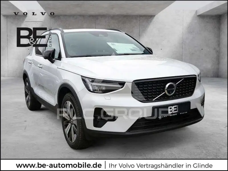 2022 Volvo XC40