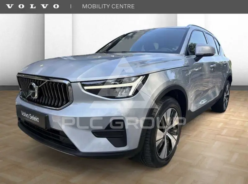 2022 Volvo XC40