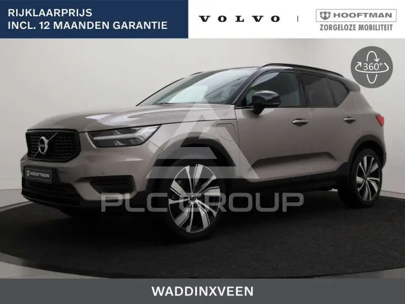 2022 Volvo XC40