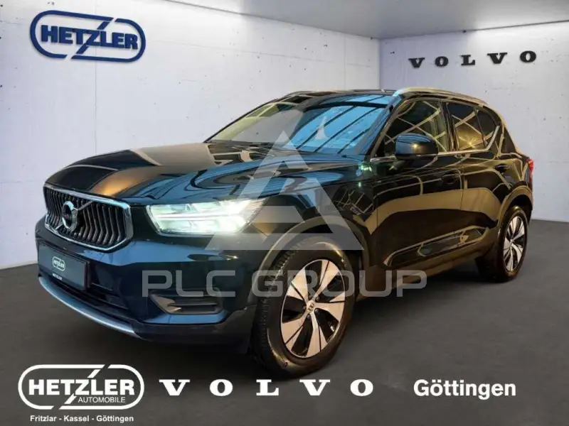 2022 Volvo XC40